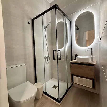 Apartmán Alvaro Con Parking Turismo Pequeno *