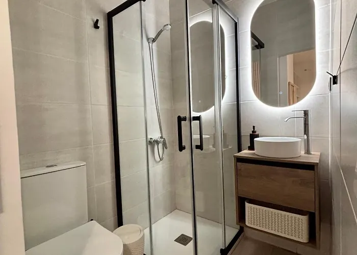 דירה Alvaro Con Parking Turismo Pequeno *